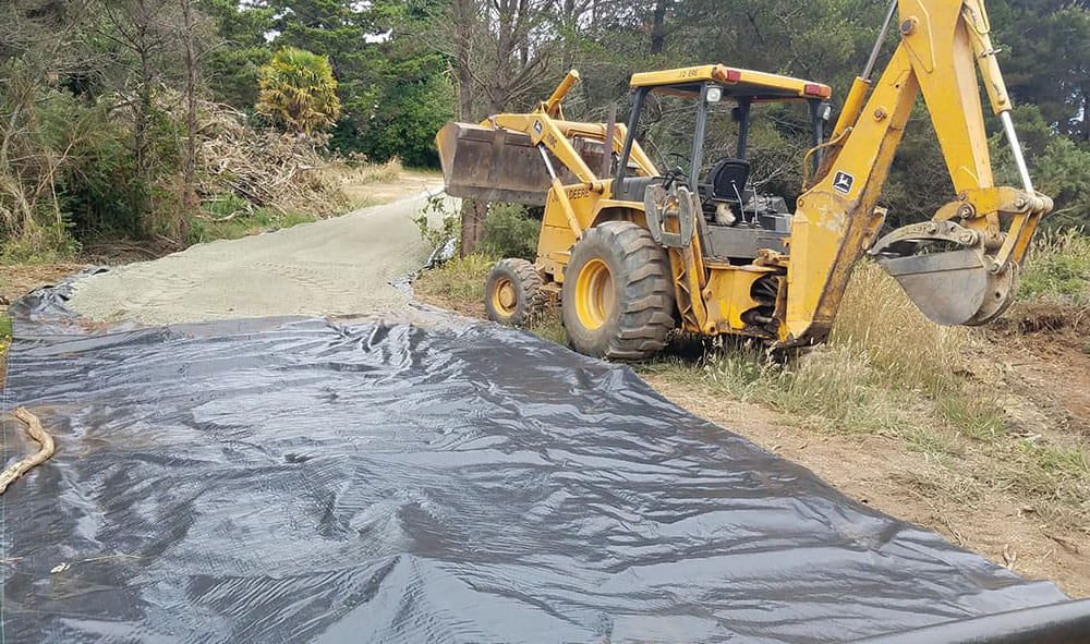 Gravel road and driveway preparation and excavation services in Douglas, Coos and Lane County OR
